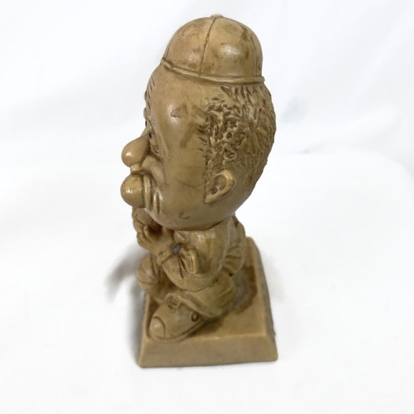 1971 W. & R Berries Figurine #9025 World's Greatest Athlete - Picture 3 of 6